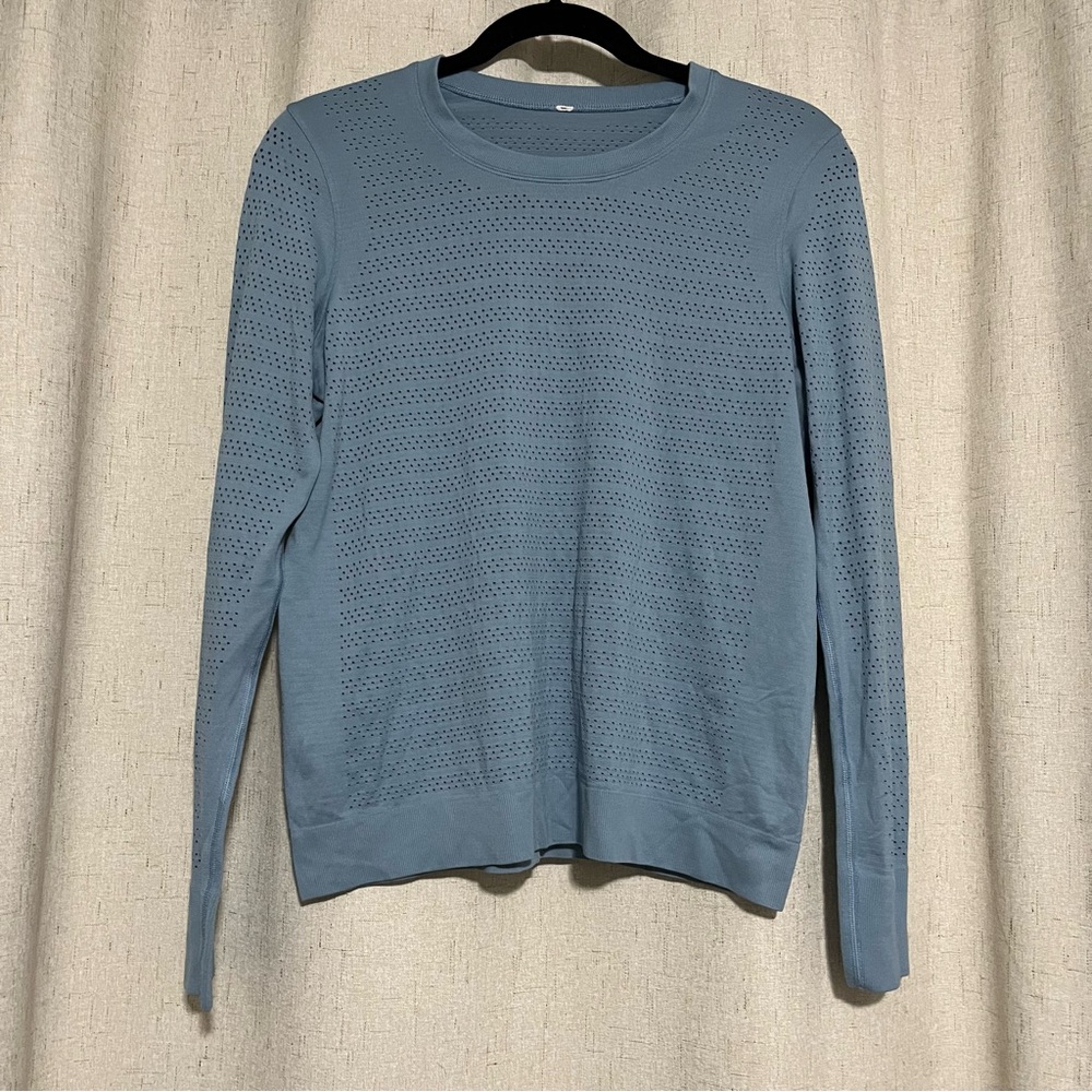 lululemon athletica breeze by Blue Long Sleeve Top